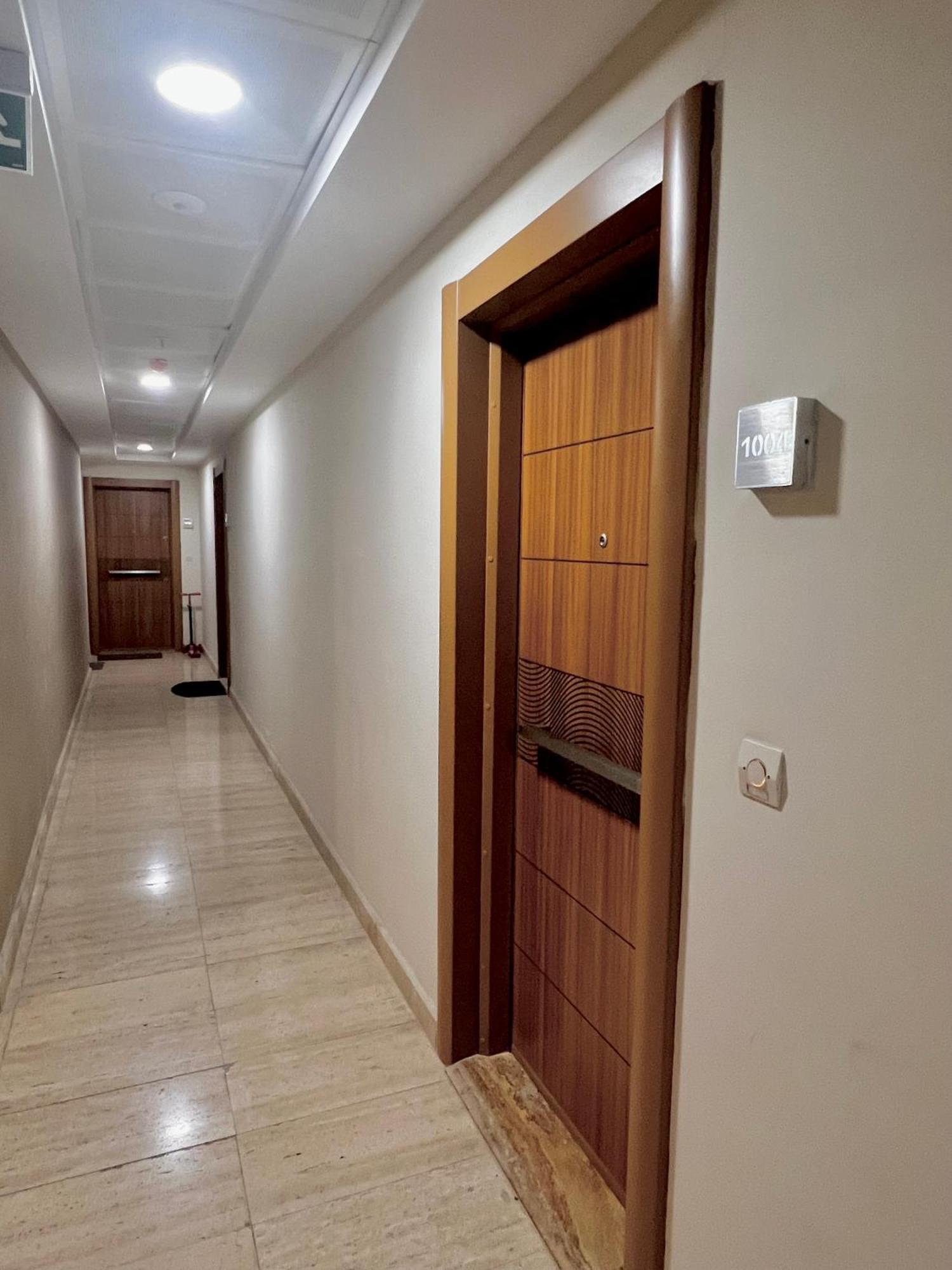 Apartments With Sea And Mountain Views, Portа Batumi Tower Exterior foto
