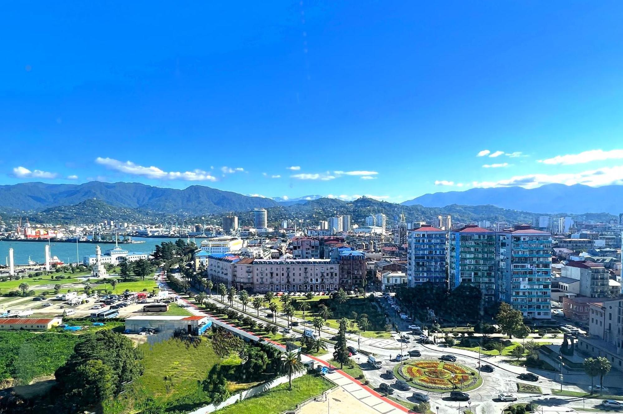 Apartments With Sea And Mountain Views, Portа Batumi Tower Exterior foto